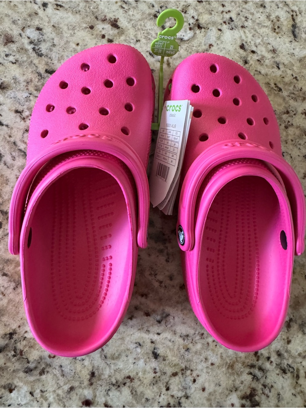NWT Crocs Classic Clogs ‘Juice’ Size 7